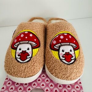Women’s Mushroom Heart Slippers